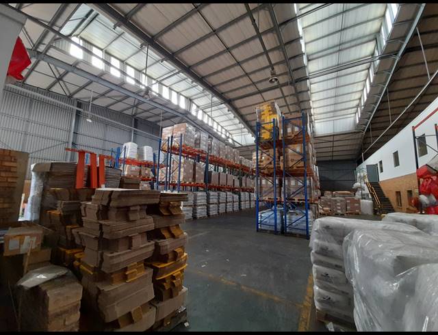 1,982M² WAREHOUSE SOLD IN JET PARK